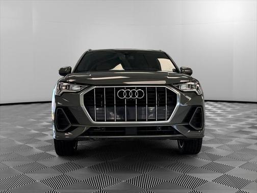 2022 Audi Q3 45 S line Premium Plus