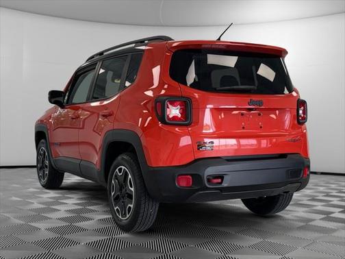 2016 Jeep Renegade Trailhawk