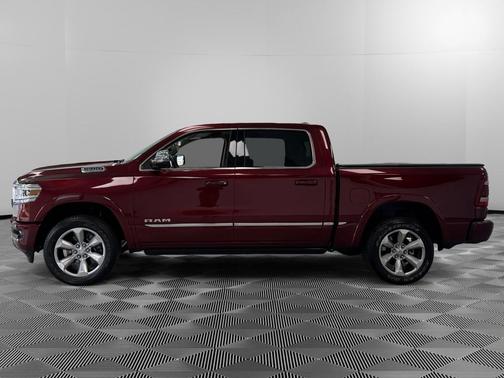 Delmonico Red Pearlcoat 2024 RAM 1500 Limited