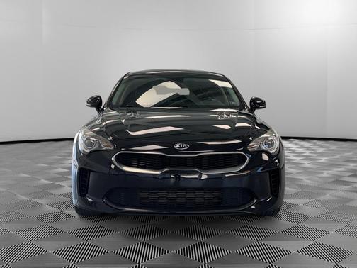 2018 Kia Stinger Base