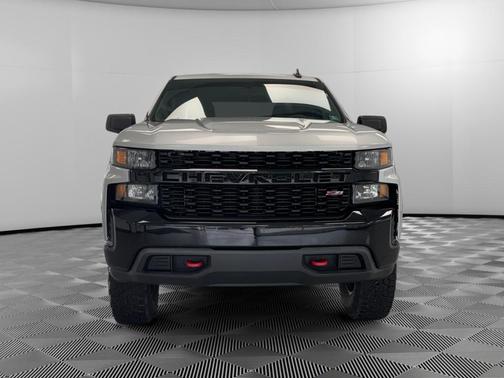 Silver Ice Metallic 2019 Chevrolet Silverado 1500 Custom Trail Boss