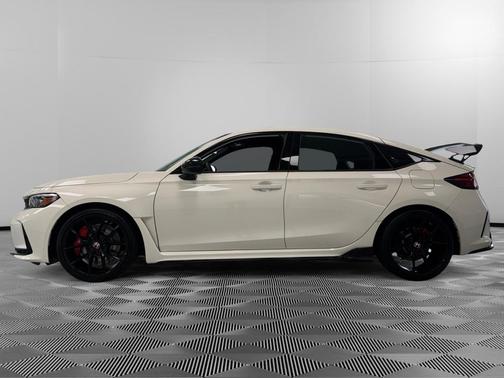 Championship White 2025 Honda Civic Type R Base