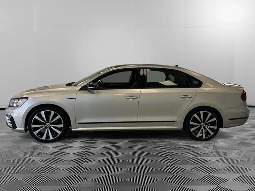 2018 Volkswagen Passat 3.6L V6 GT
