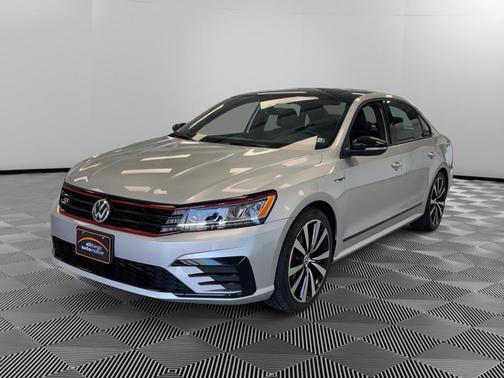 2018 Volkswagen Passat 3.6L V6 GT