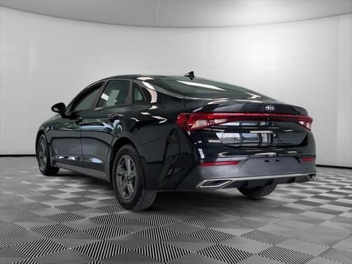 2021 Kia K5 LX