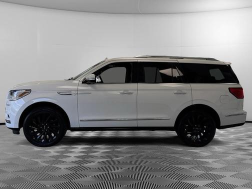 2021 Lincoln Navigator Reserve