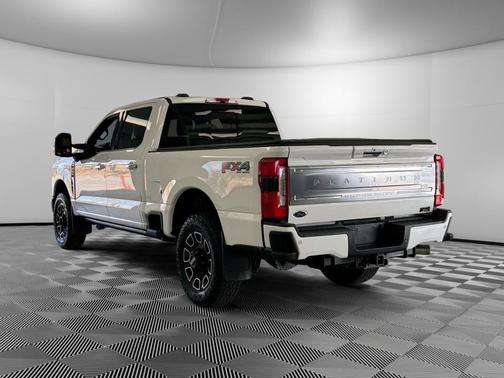 2024 Ford F-250 Platinum