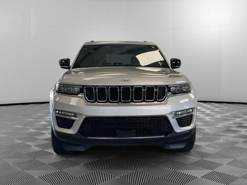 Silver Zynith 2024 Jeep Grand Cherokee 4xe Base