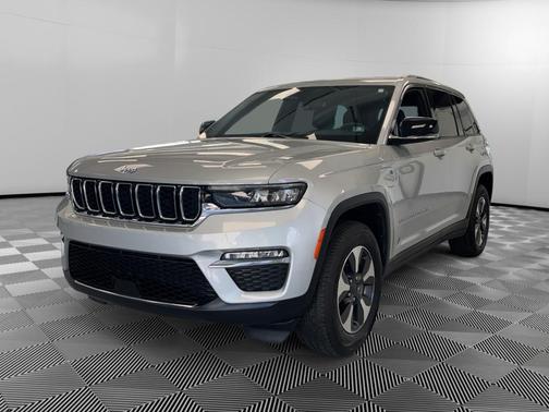 Silver Zynith 2024 Jeep Grand Cherokee 4xe Base