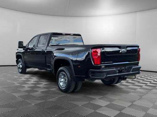 2022 Chevrolet Silverado 3500 WT