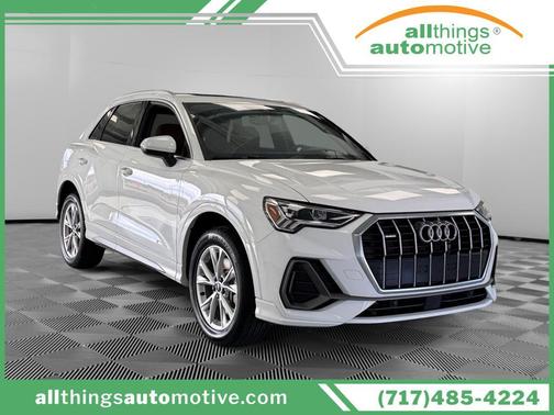 2024 Audi Q3 Premium 45 TFSI S line quattro Tiptronic