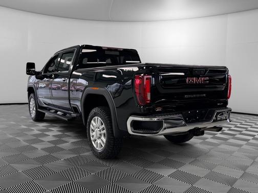 2023 GMC Sierra 2500 SLT