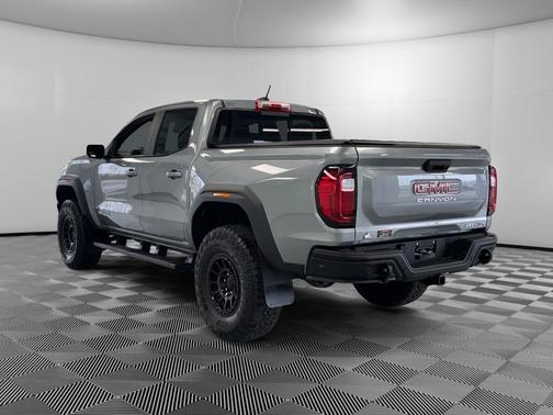 Sterling Metallic 2024 GMC Canyon AT4X