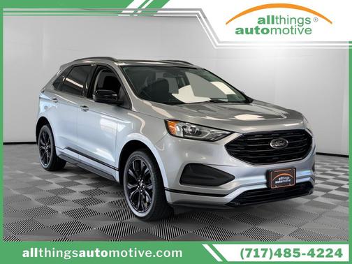 Iconic Silver Metallic 2022 Ford Edge SE
