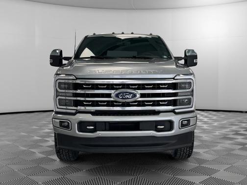 2023 Ford F-350 Platinum