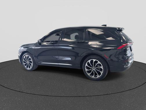 2024 Lincoln Nautilus Reserve