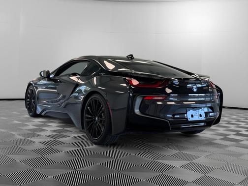 2019 BMW i8 Base