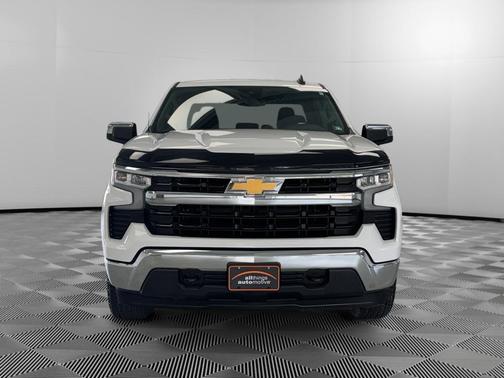Summit White 2024 Chevrolet Silverado 1500 LT