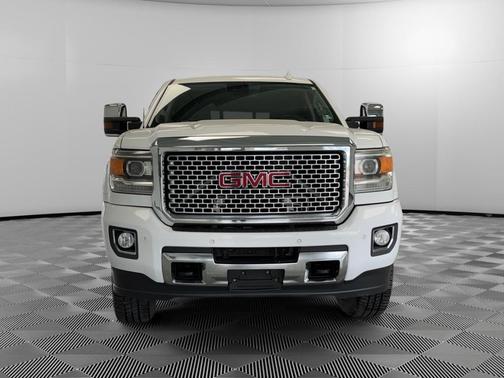 2015 GMC Sierra 2500 Denali