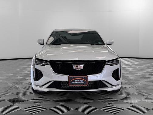 2023 Cadillac CT4 Sport