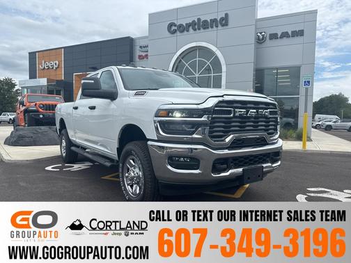 2025 RAM 2500 Tradesman Crew Cab 4x4 6'4' Box