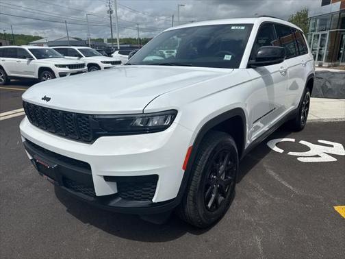 2025 Jeep Grand Cherokee L Altitude