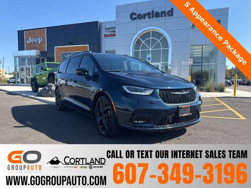 2022 Chrysler Pacifica Touring L