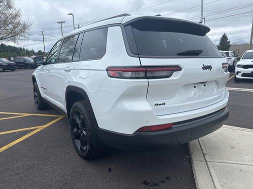 Bright White Clearcoat 2026 Jeep Grand Cherokee L Limited