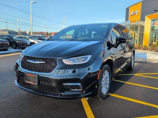 2026 Chrysler Pacifica L