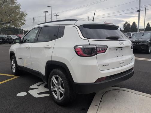 2023 Jeep Compass Latitude