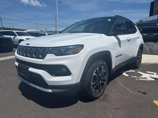 Bright White Clearcoat 2022 Jeep Compass Limited