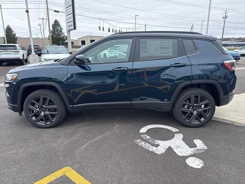 Fathom Blue Pearl Coat 2026 Jeep Compass Limited
