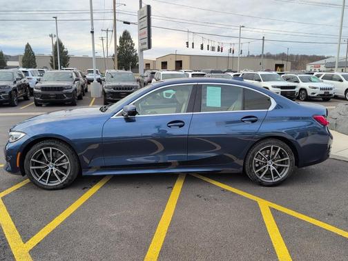 2021 BMW 330 xDrive