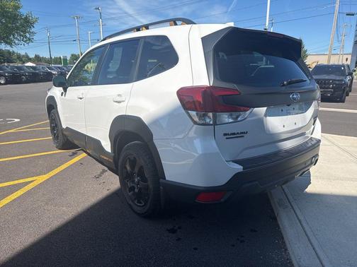 Crystal White Pearl 2023 Subaru Forester Wilderness