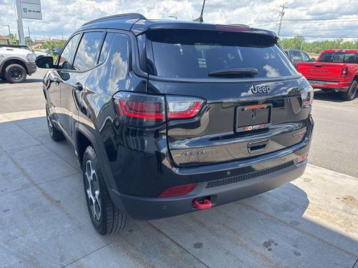 2022 Jeep Compass Trailhawk