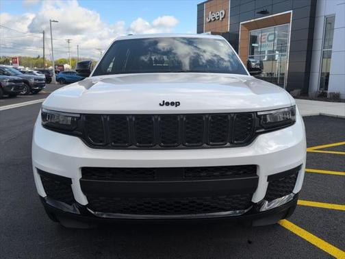 2023 Jeep Grand Cherokee L Altitude