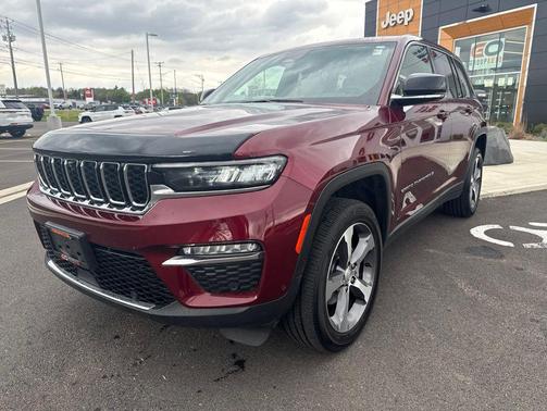 Velvet Red Pearlcoat 2023 Jeep Grand Cherokee Limited