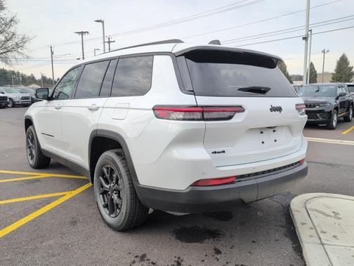 2025 Jeep Grand Cherokee L Altitude
