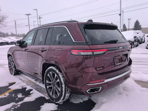 2023 Jeep Grand Cherokee Overland