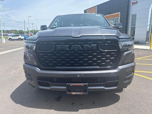 Granite Crystal Metallic Clearcoat 2026 RAM 1500 Big Horn/Lone Star