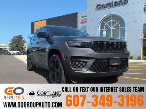 2023 Jeep Grand Cherokee Altitude