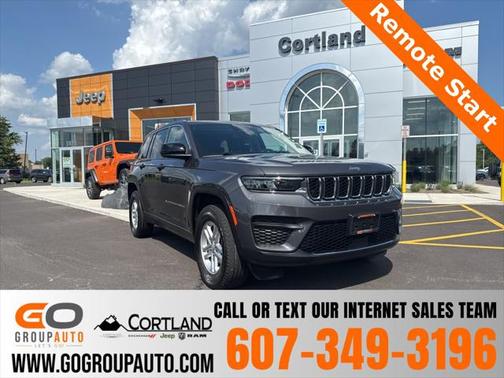 2022 Jeep Grand Cherokee Laredo