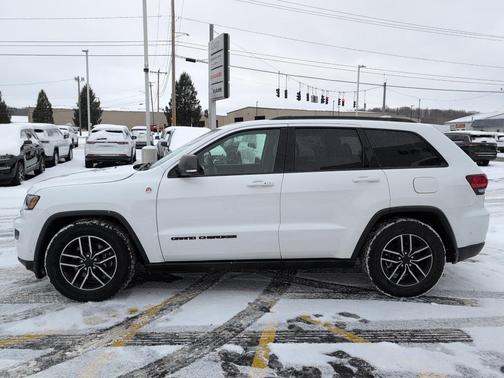 2021 Jeep Grand Cherokee Trailhawk