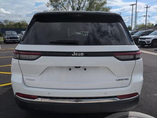 2023 Jeep Grand Cherokee Limited X
