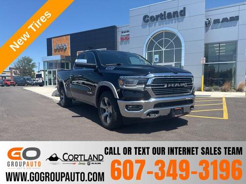 Diamond Black Crystal Pearlcoat 2020 RAM 1500 Laramie