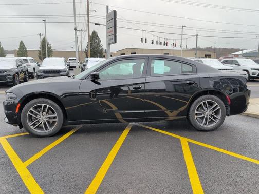 2019 Dodge Charger SXT