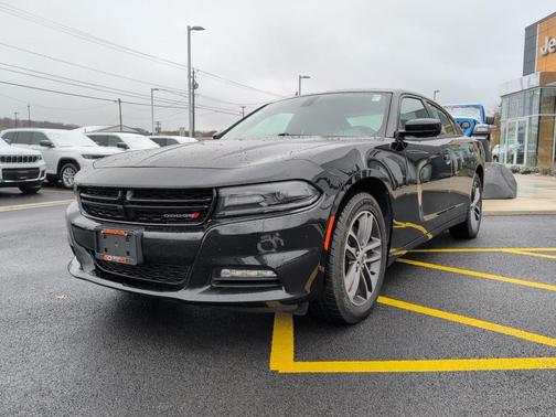 2019 Dodge Charger SXT