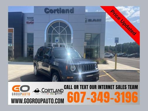 Slate Blue Pearlcoat 2023 Jeep Renegade Latitude
