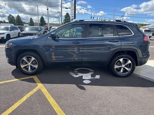 Slate Blue Pearlcoat 2020 Jeep Cherokee Limited