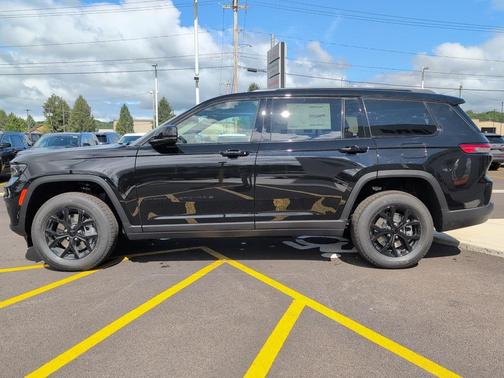 2025 Jeep Grand Cherokee L Altitude